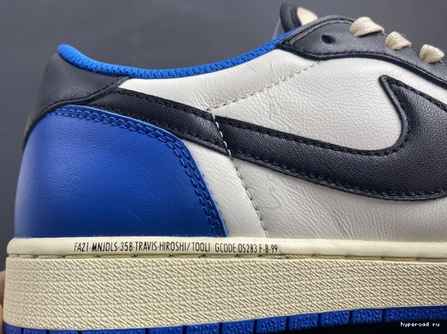Travis Air Scott x 1 Design Retro DM7866-140 Fragment x Low Jordan 0803